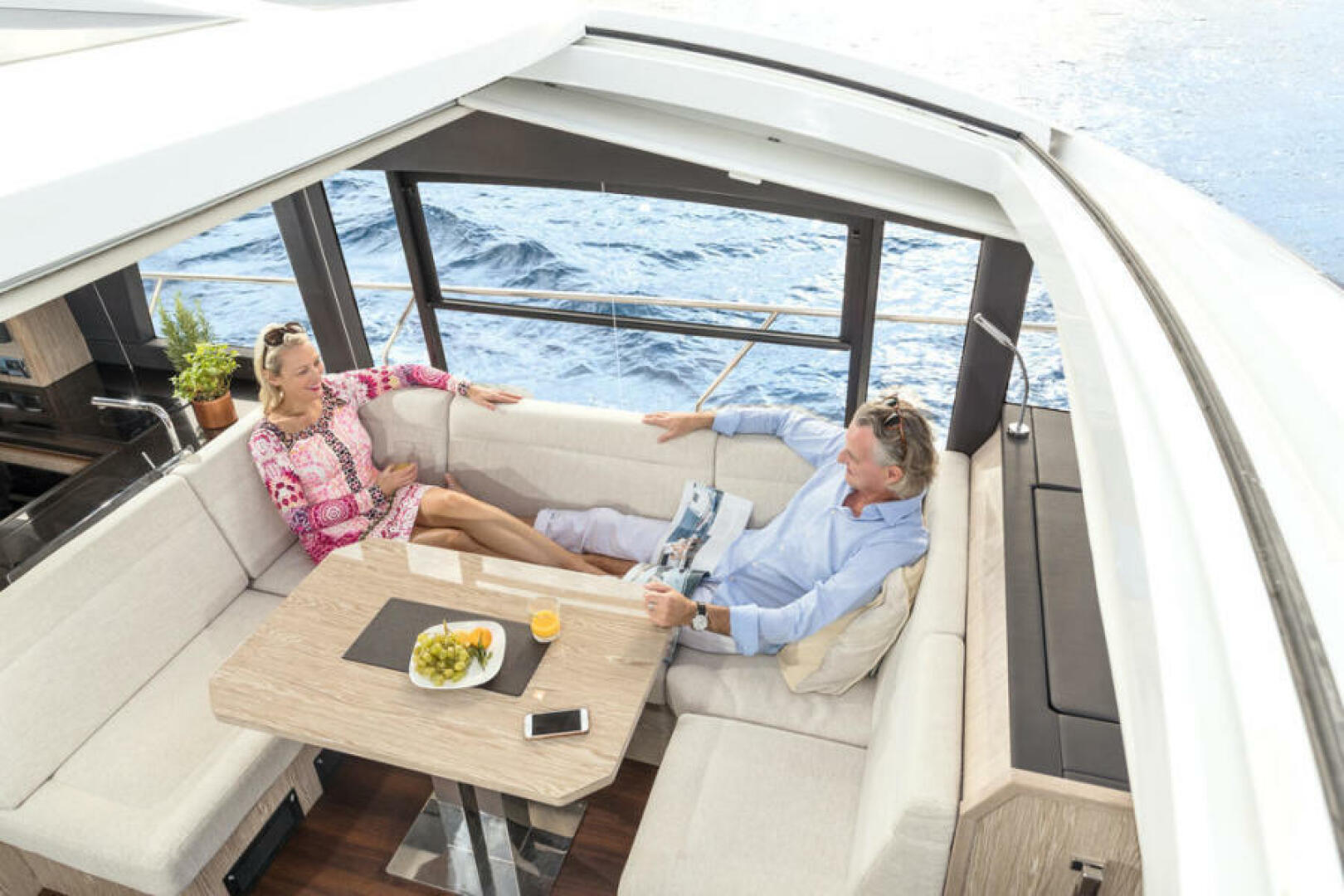 2022 Sealine C430