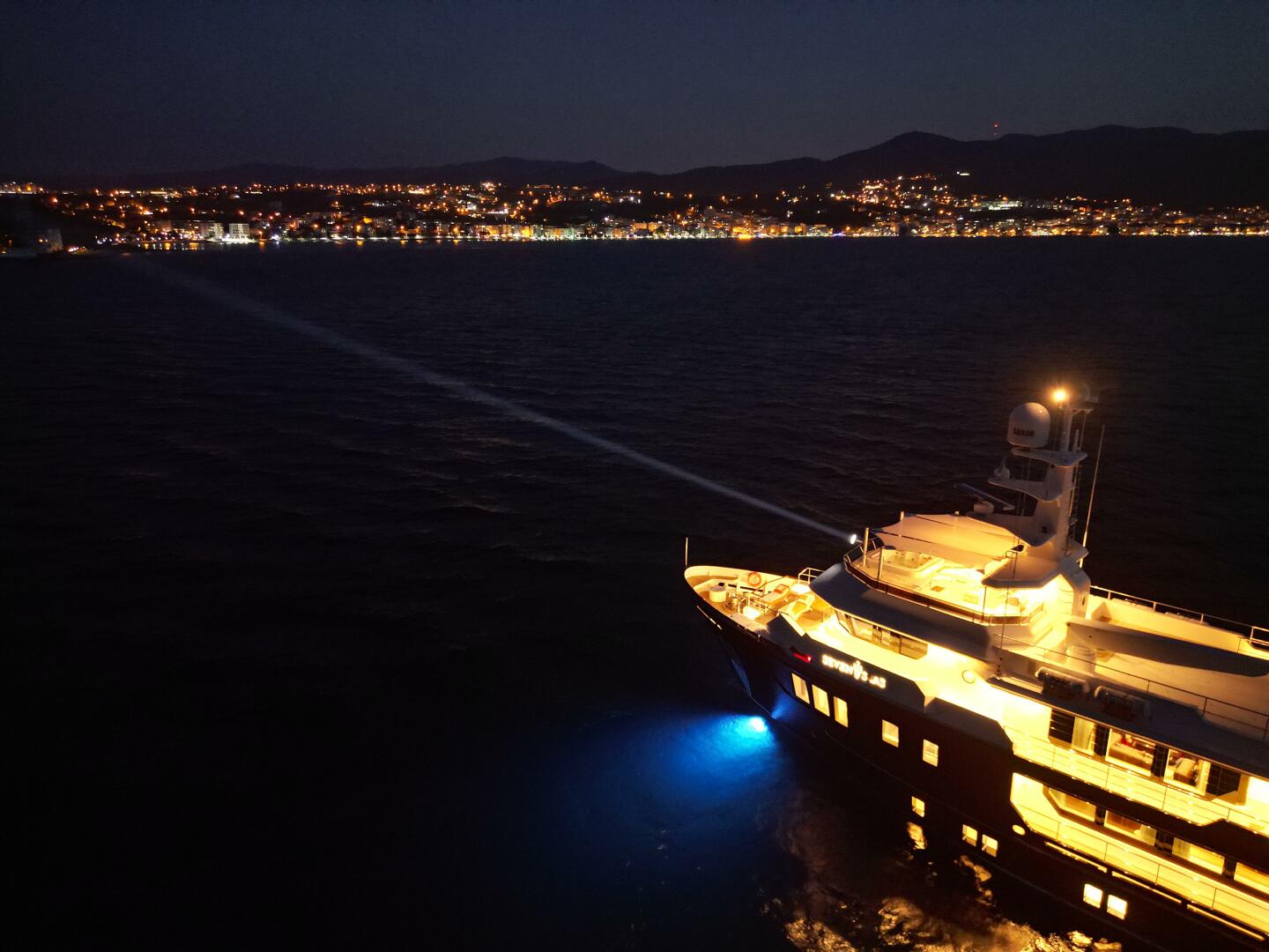 2024 RMK Marine Explorer Yacht
