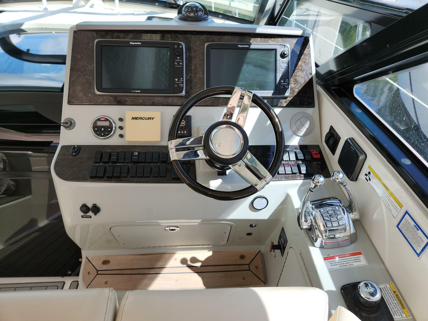 2014 Sea Ray 470 Sundancer